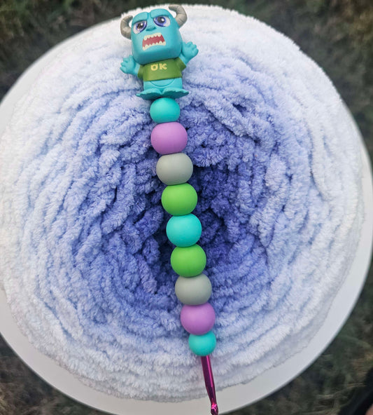 4.5mm Silicone Bead Crochet Hook with Doorable image 0
