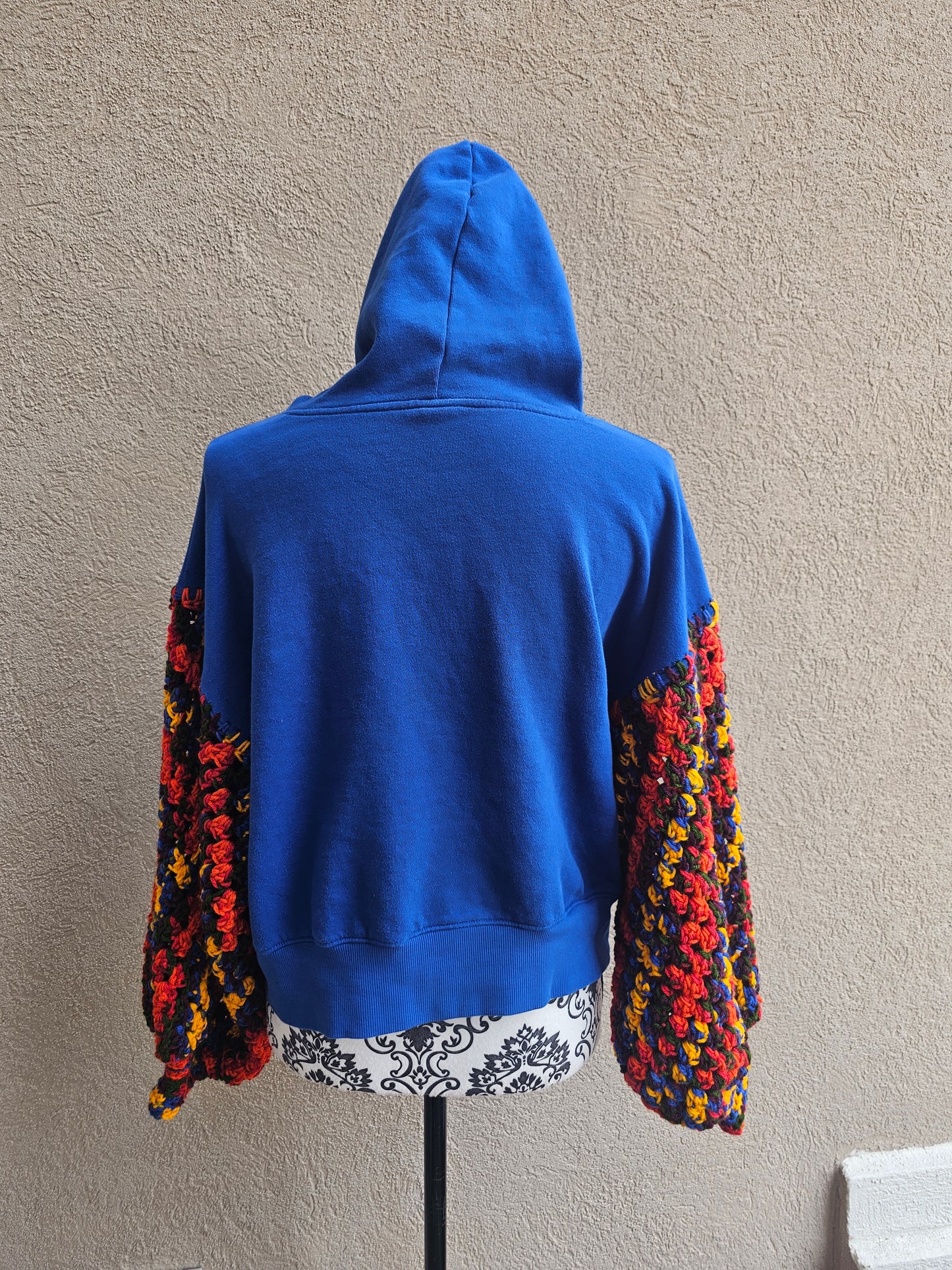 Upcycled Hoodie with Crochet Sleeves - Sporty Vibes