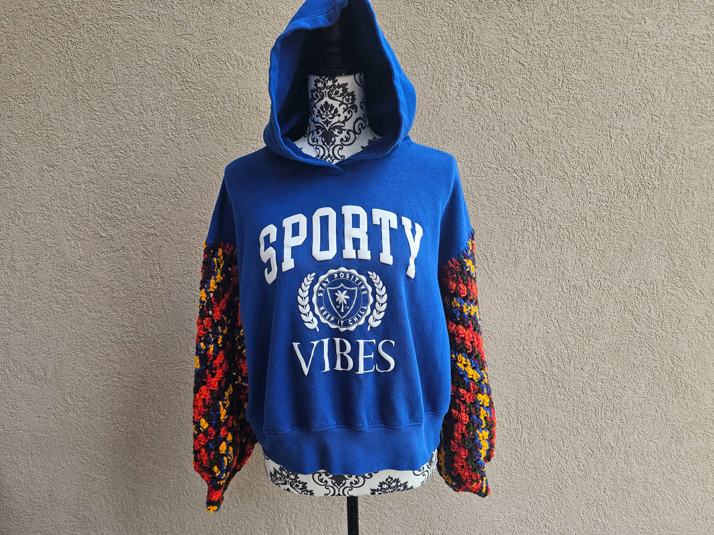 Upcycled Hoodie with Crochet Sleeves - Sporty Vibes