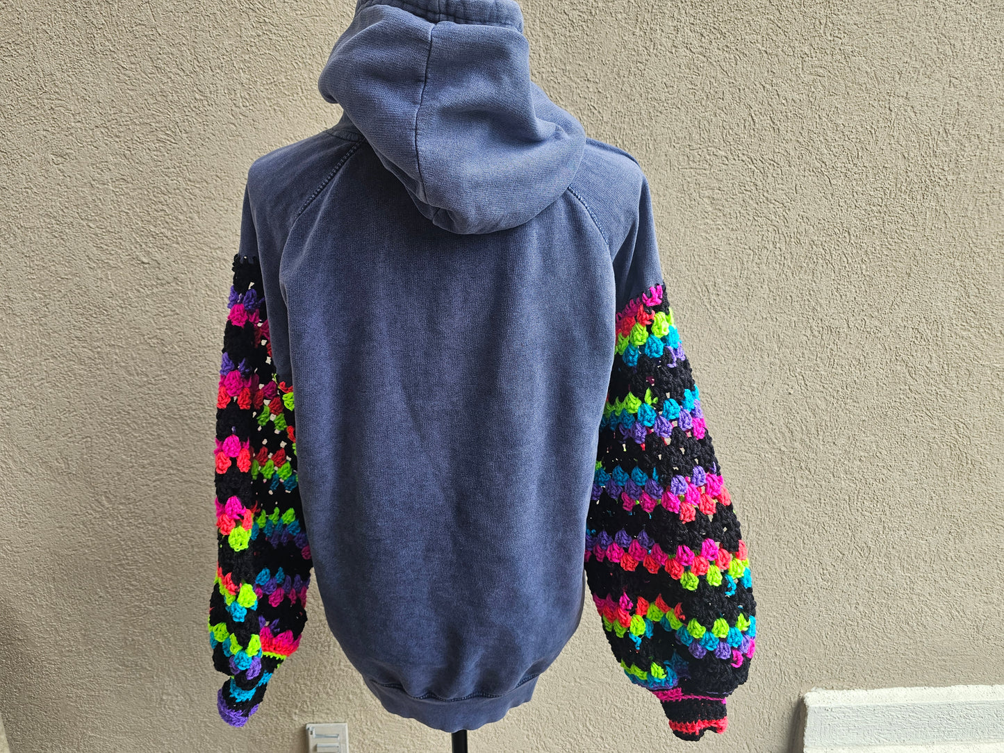 Upcycled Hoodie with Crochet Sleeves - Relax! Multicolor